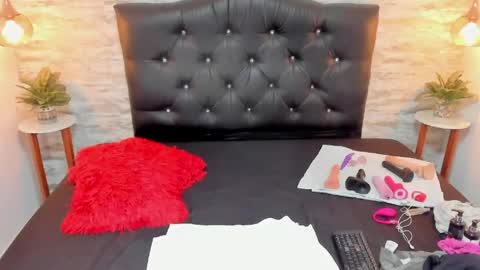          online show from May 10, 2026, 1:55 am
