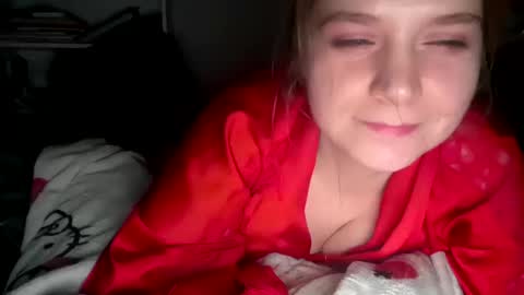 Snapshot of francescafey chatting on October 14, 2025, 10:54 pm francescafey online show from October 14, 2025, 10:54 pm