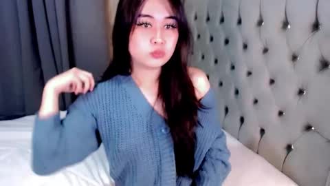 LOVE online show from February 23, 2025, 8:11 pm