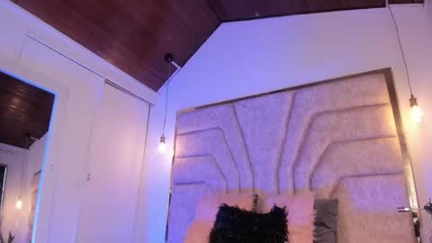 francheska121 online show from October 16, 2025, 8:21 pm