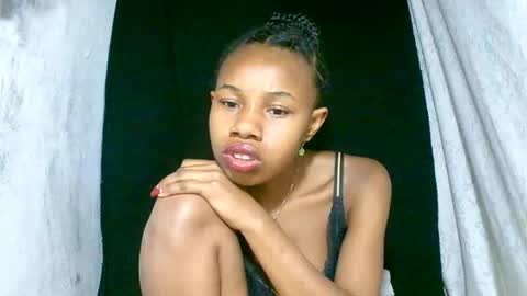 Snapshot of franciefrancie chatting on September 20, 2025, 3:13 pm francilla online show from September 20, 2025, 3:13 pm