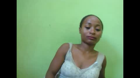 Snapshot of francine925426 chatting on March 3, 2026, 10:10 am francine925426 online show from March 3, 2026, 10:10 am