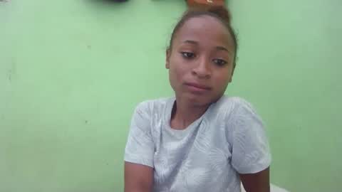 Snapshot of francine925426 chatting on March 21, 2026, 8:30 am francine925426 online show from March 21, 2026, 8:30 am