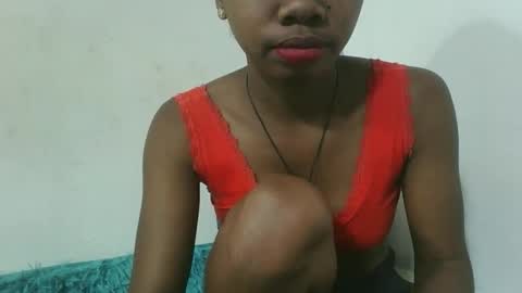 Snapshot of francinealdy chatting on October 5, 2025, 7:39 am francinealdy online show from October 5, 2025, 7:39 am