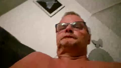 franciscomalin online show from July 9, 2026, 11:42 pm