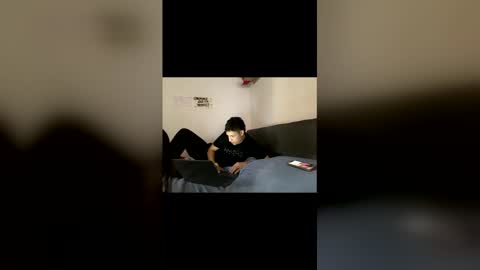 francisdepooh online show from February 6, 2026, 8:01 pm