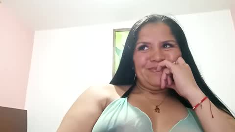 Snapshot of francy_froz chatting on January 17, 2025, 1:36 am francy froz online show from January 17, 2025, 1:36 am