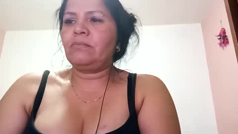 Snapshot of francy_froz chatting on February 19, 2025, 2:44 am francy froz online show from February 19, 2025, 2:44 am
