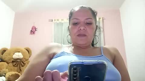 Snapshot of francy_froz chatting on March 12, 2025, 1:25 am francy froz online show from March 12, 2025, 1:25 am