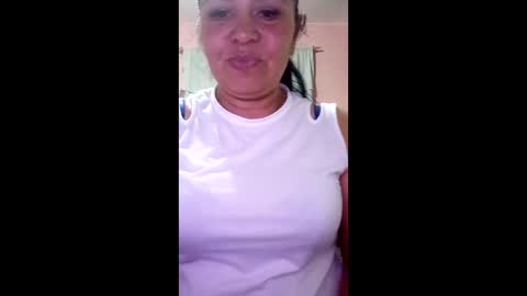 Snapshot of francy_froz chatting on March 2, 2026, 5:31 pm francy froz online show from March 2, 2026, 5:31 pm