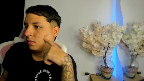 Castiglioni online show from November 20, 2025, 3:18 am