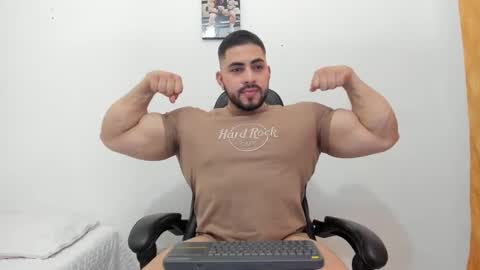 frank_foxx1 online show from October 4, 2025, 3:48 am