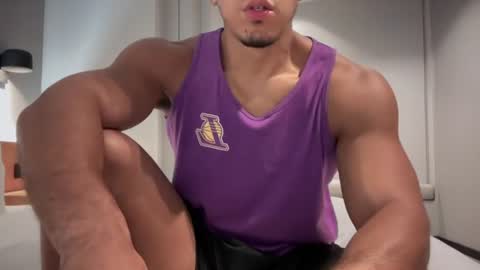 Snapshot of frank_heaven_shore chatting on July 21, 2026, 3:14 pm Frank online show from July 21, 2026, 3:14 pm