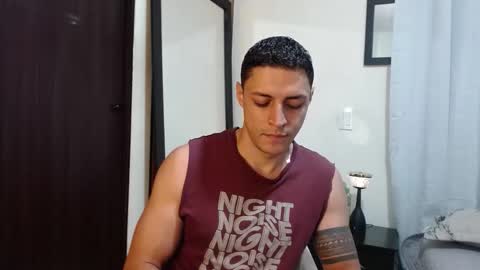 Snapshot of frank_millers chatting on February 25, 2026, 10:08 pm Frank online show from February 25, 2026, 10:08 pm