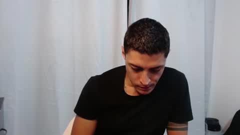 Snapshot of frank_millers chatting on June 12, 2026, 4:33 am Frank online show from June 12, 2026, 4:33 am