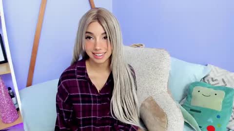 Snapshot of frank_sasha chatting on March 2, 2025, 7:54 am Sasha online show from March 2, 2025, 7:54 am
