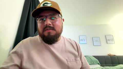 frankielikealways online show from October 12, 2025, 1:04 am