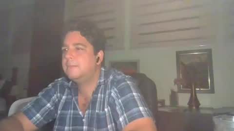 Snapshot of frankorican chatting on October 13, 2025, 4:23 am frankorican online show from October 13, 2025, 4:23 am
