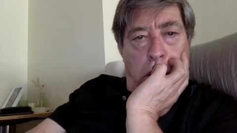 Snapshot of franlopes chatting on June 24, 2026, 11:20 am franlopes online show from June 24, 2026, 11:20 am