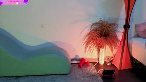 Fransheska online show from June 11, 2026, 11:30 am