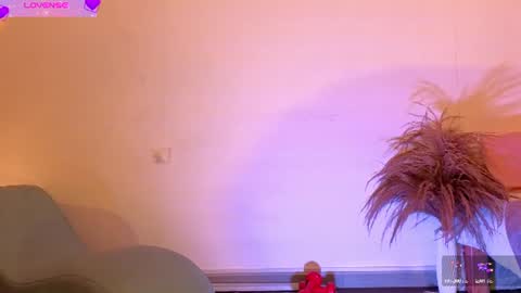 Fransheska online show from June 20, 2026, 11:24 am