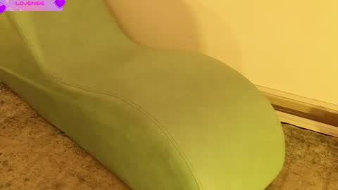Fransheska online show from June 22, 2026, 11:29 am