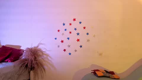 Fransheska online show from July 18, 2026, 11:36 am