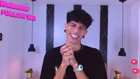 Franvill trato online show from October 16, 2025, 7:59 pm