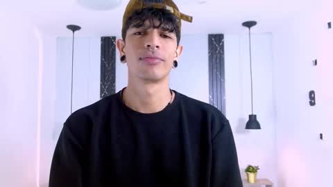 Franvill trato online show from November 2, 2025, 3:58 pm