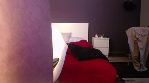 francescosal online show from April 19, 2026, 1:49 am