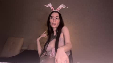 Snapshot of frau_basted chatting on February 3, 2025, 6:28 pm mistress Bastet and mintcola online show from February 3, 2025, 6:28 pm
