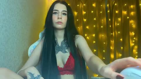 Snapshot of frau_basted chatting on February 22, 2025, 3:25 pm mistress Bastet and mintcola online show from February 22, 2025, 3:25 pm