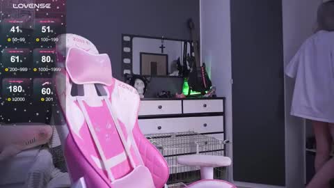 Asya UwU   online show from January 10, 2026, 6:20 pm