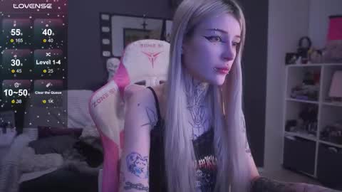 Asya UwU   online show from February 4, 2026, 11:31 pm