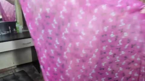 FrauMartha online show from February 16, 2025, 6:54 pm