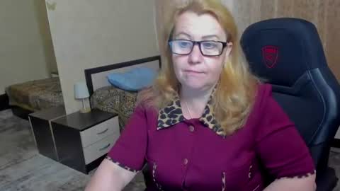 FrauMartha online show from June 18, 2026, 5:19 am