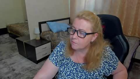 FrauMartha online show from June 19, 2026, 12:53 pm