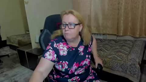 FrauMartha online show from June 27, 2026, 1:06 pm