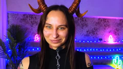 Freak online show from February 4, 2025, 10:10 am