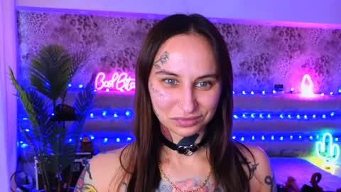 Freak online show from February 9, 2025, 9:47 am