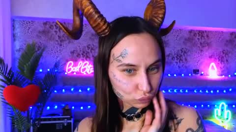 Freak online show from March 5, 2025, 9:27 am