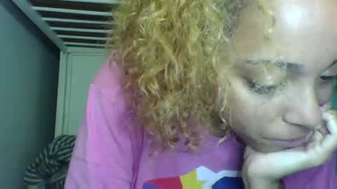 Snapshot of freakjawn1992 chatting on January 2, 2025, 4:13 pm FreakJawn online show from January 2, 2025, 4:13 pm