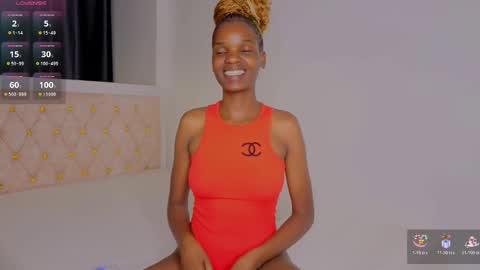 Snapshot of freakky_nessa chatting on November 19, 2025, 8:36 am Nessa-Independent model online show from November 19, 2025, 8:36 am