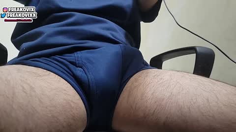 FreakoVix      online show from January 18, 2025, 2:36 am