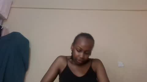 freaky_beauty online show from July 14, 2026, 11:49 am