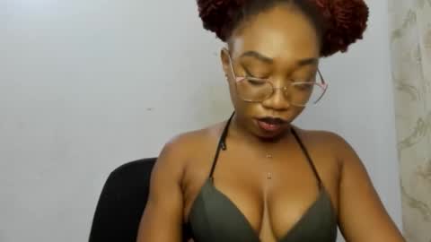 Freaky ebonygirl online show from September 17, 2025, 6:15 am