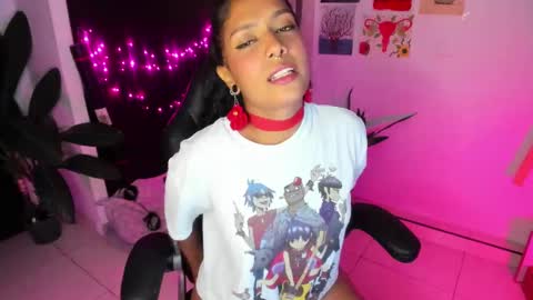 Snapshot of freaky_lia chatting on September 29, 2025, 11:53 pm Lia Gomez online show from September 29, 2025, 11:53 pm