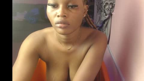 luna online show from November 3, 2025, 6:36 am