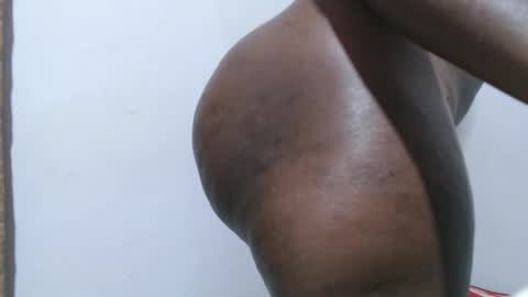 Snapshot of freakycoco1 chatting on March 31, 2026, 2:46 am freakycoco1 online show from March 31, 2026, 2:46 am