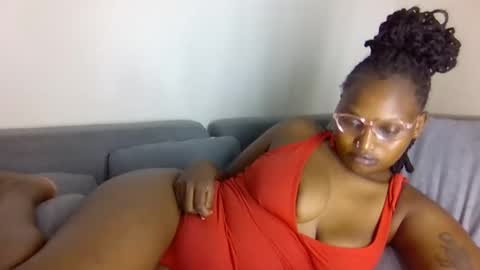 Snapshot of freakylittlemissy chatting on November 15, 2025, 11:54 pm freakylittlemissy online show from November 15, 2025, 11:54 pm